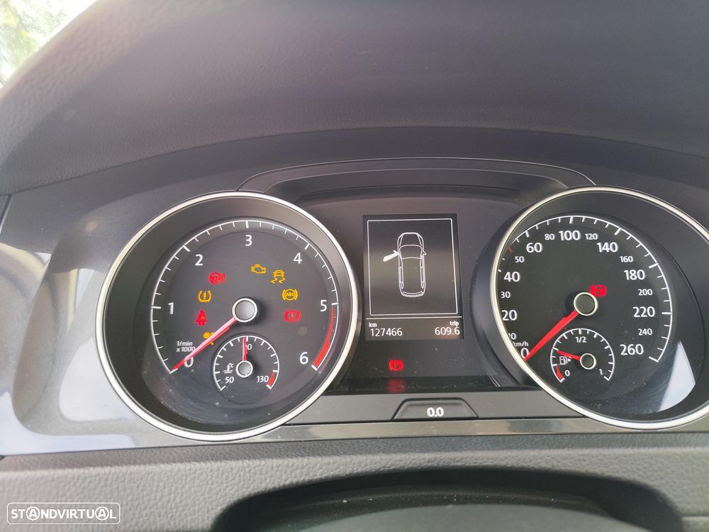 VW Golf Variant 1.6 TDi Confortline - 17