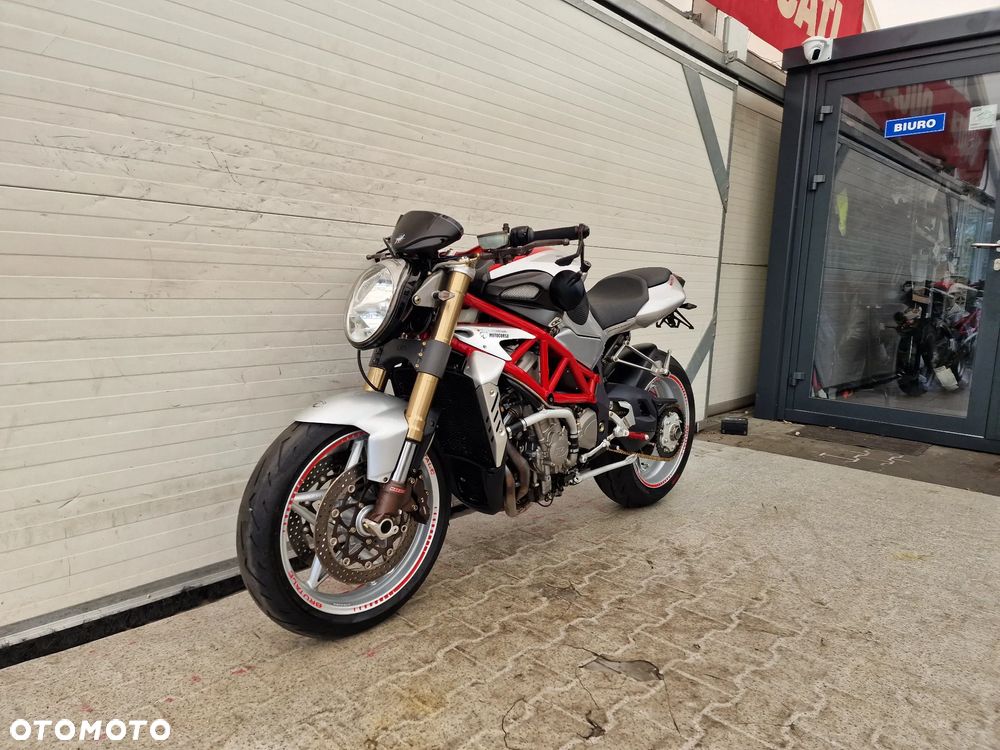 MV AGUSTA Brutale - 1