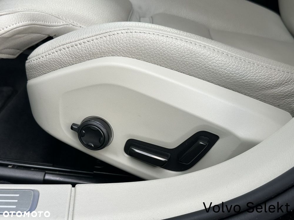 Volvo S90 - 40