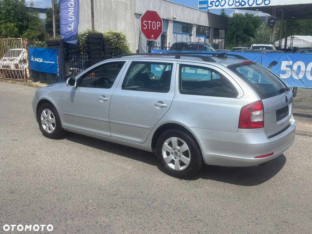 Skoda Octavia 1.4 TSI IMPULS EDITION - 9