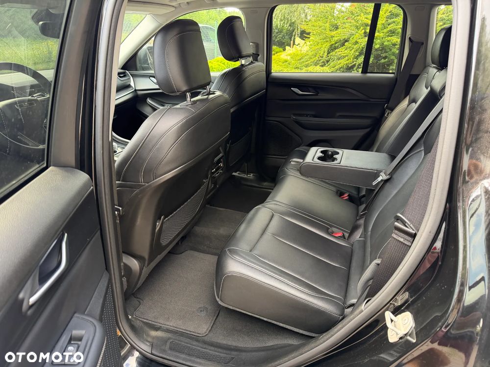 Jeep Grand Cherokee - 13
