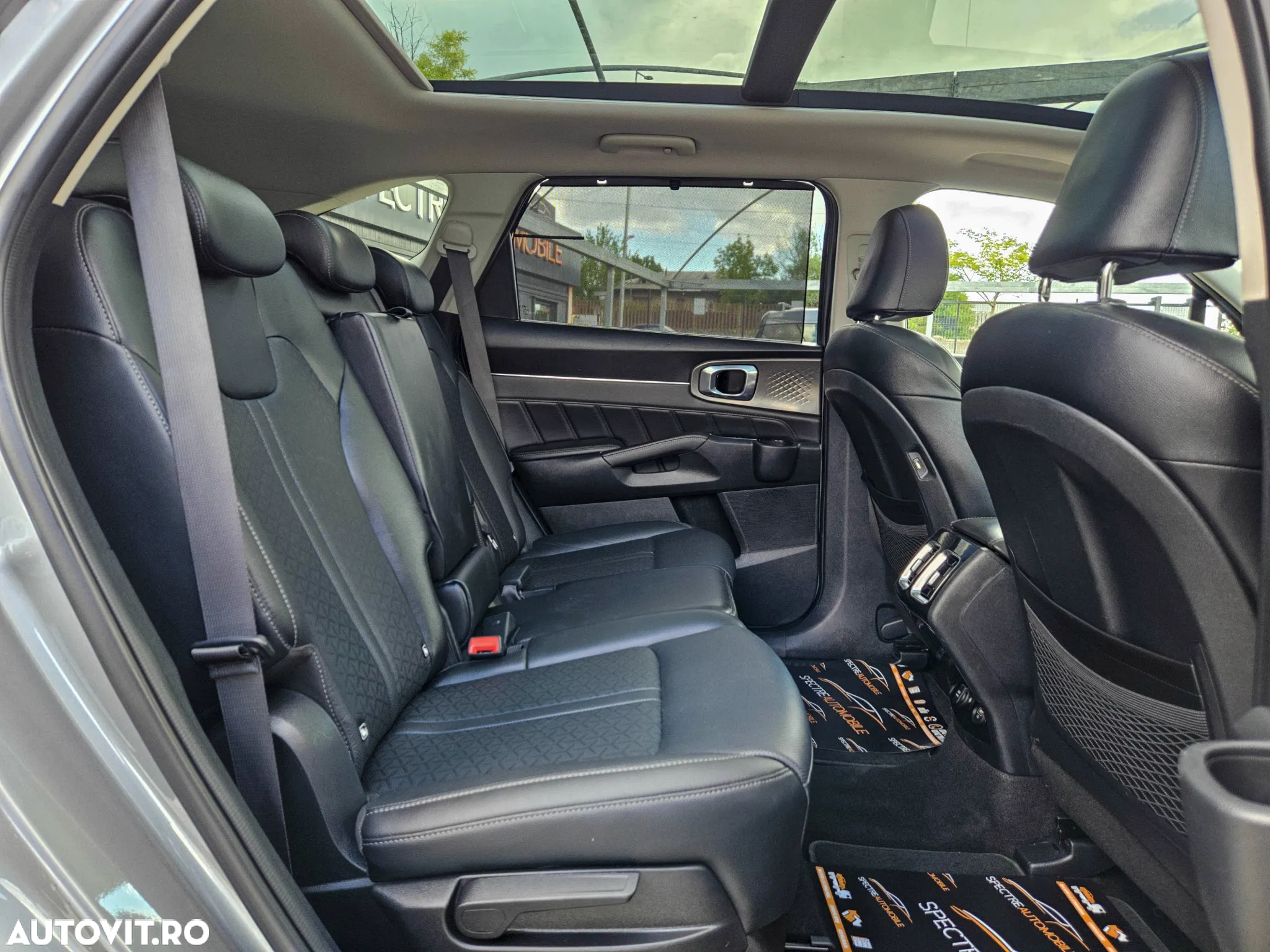 Kia Sorento - 13