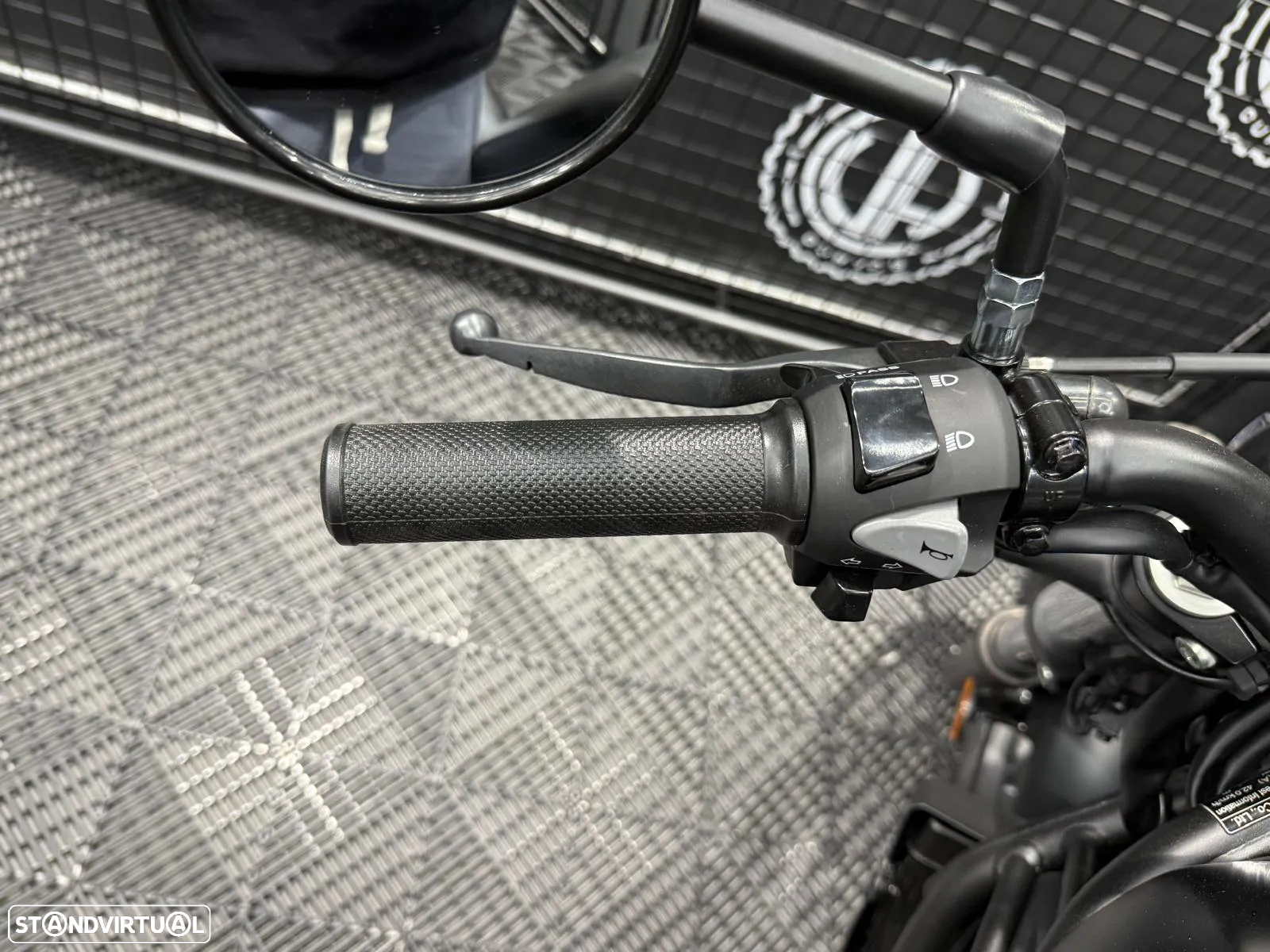 Honda CMX 500 Rebel - 8