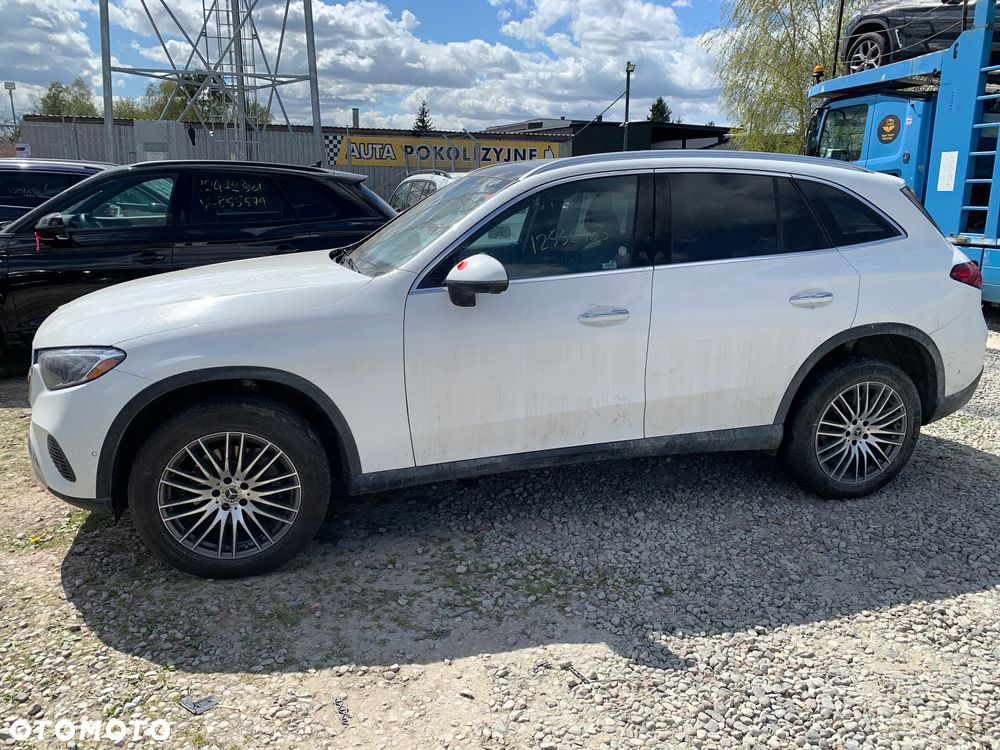 Mercedes-Benz GLC 300 4Matic 9G-TRONIC - 8