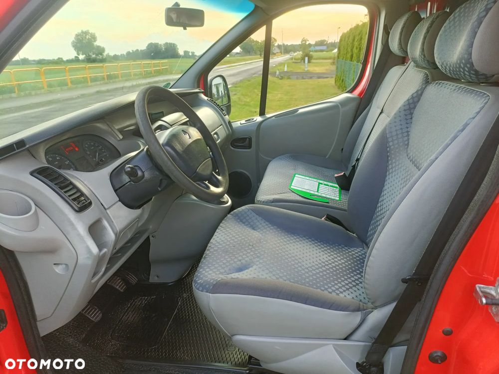 Renault Trafic - 9