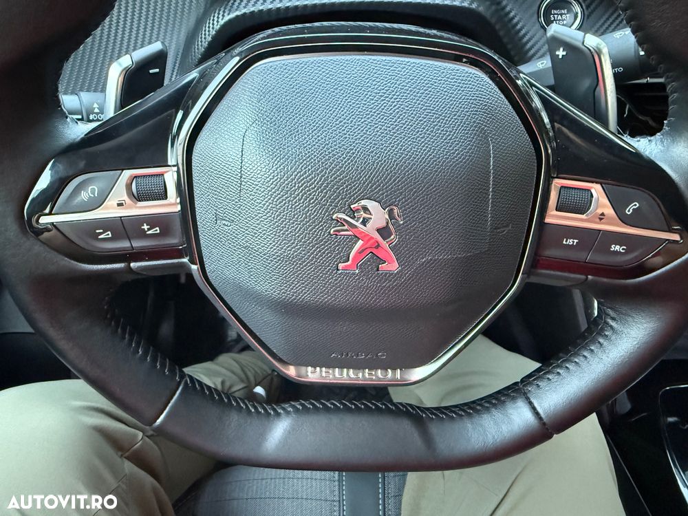 Peugeot 2008 - 19