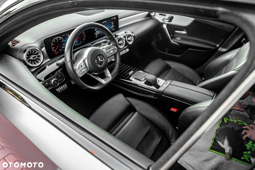 Mercedes-Benz Klasa A 250 4Matic 7G-DCT AMG Line - 17