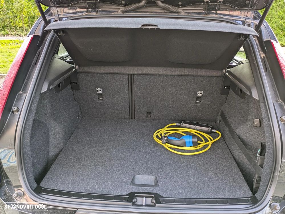 Volvo C40 - 9