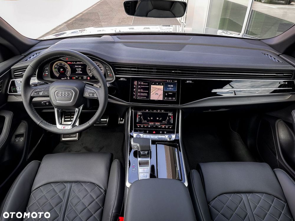 Audi Q8 - 24