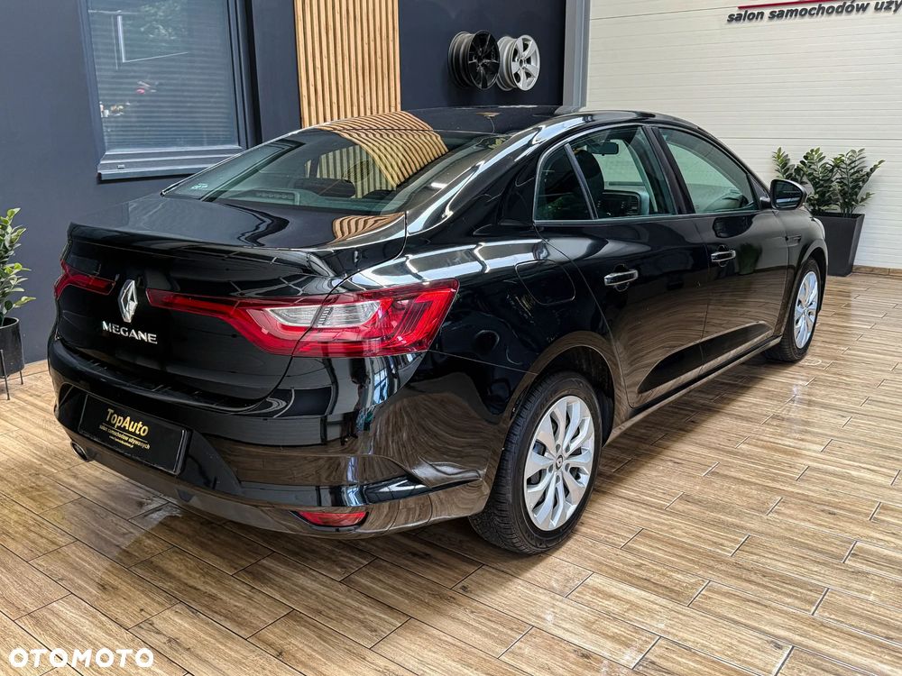 Renault Megane 1.6 SCe Intens - 8