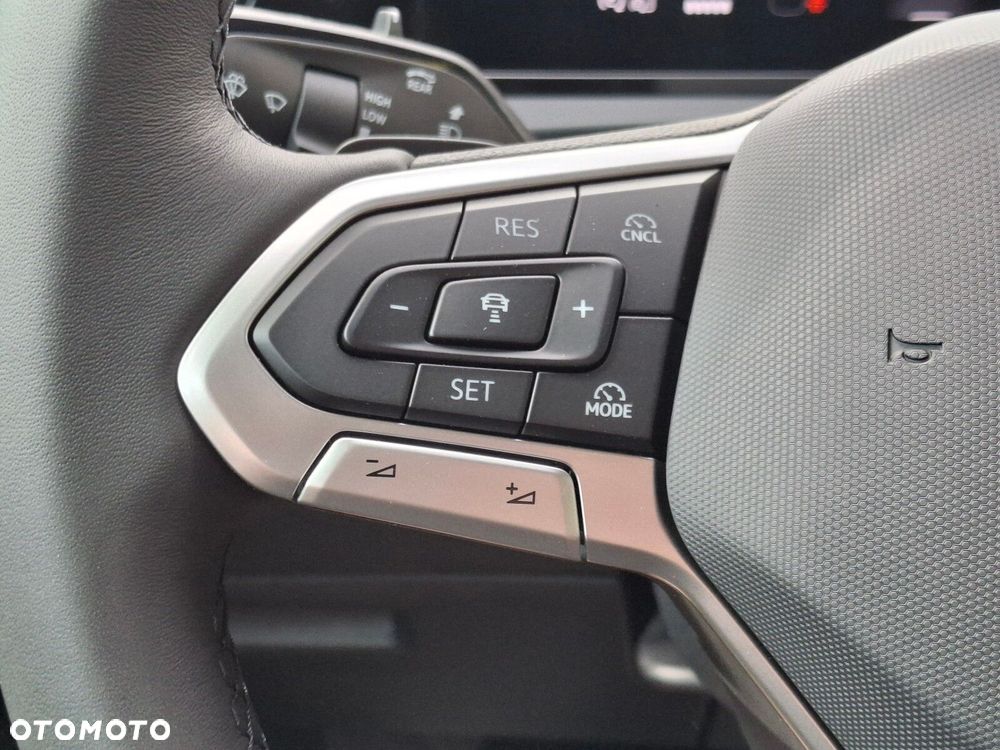 Volkswagen Tiguan 1.5 eHybrid PHEV 150kW Elegance DSG - 31