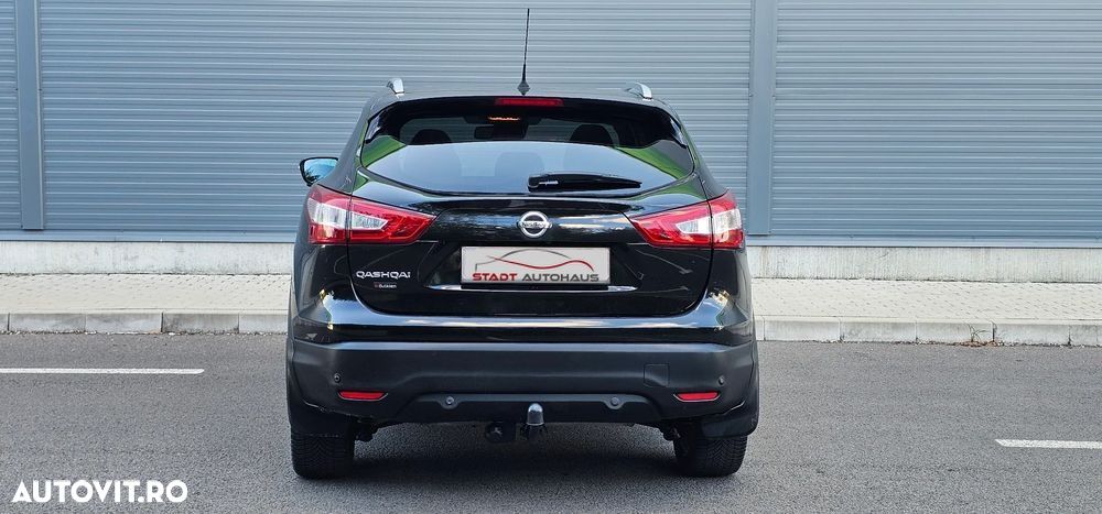 Nissan Qashqai 1.6 dCi DPF tekna - 24