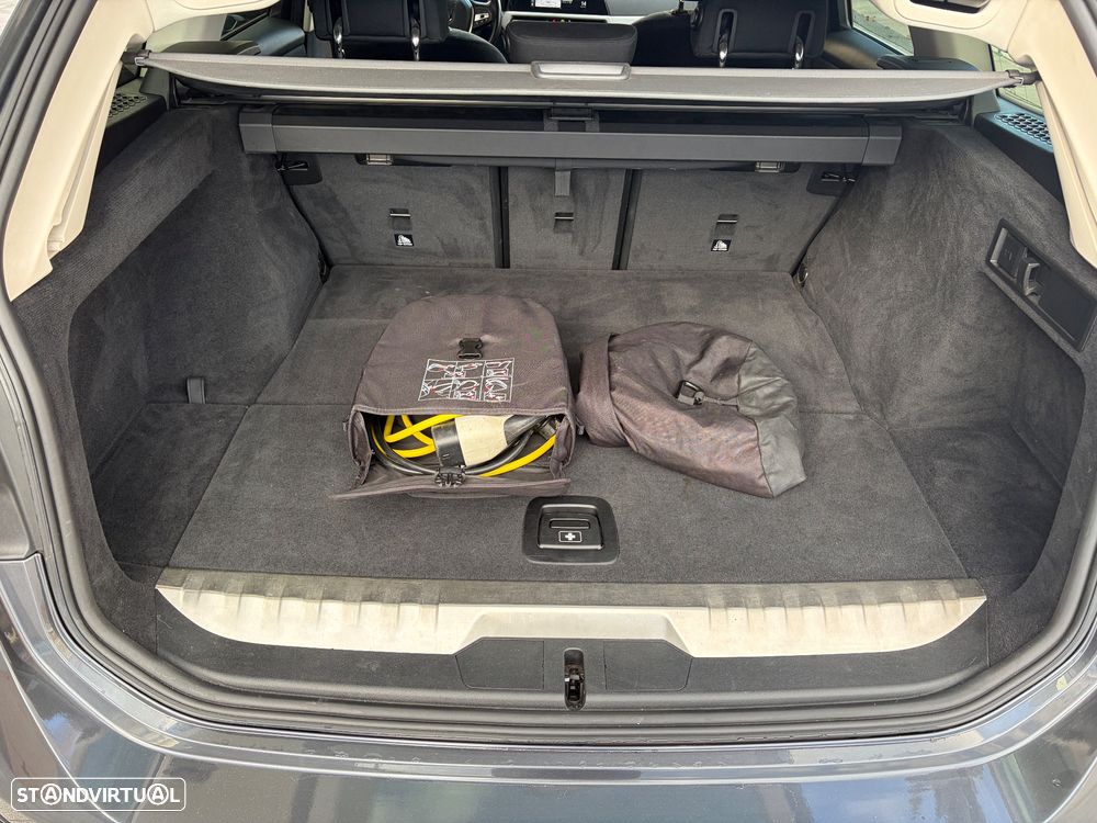 BMW 330 e Auto - 25