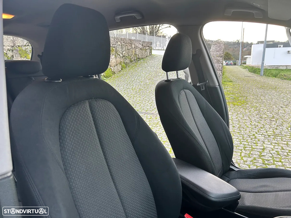 BMW 214 Gran Tourer d Advantage - 23