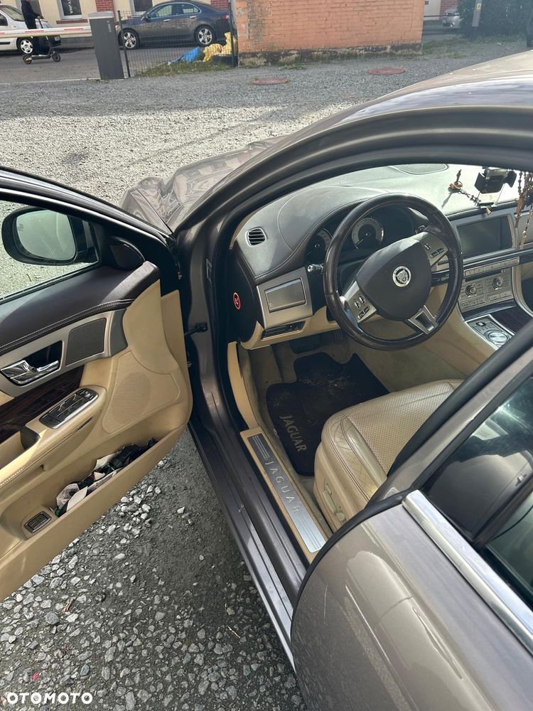 Jaguar XF 3.0 V6 D S Premium Luxury - 18