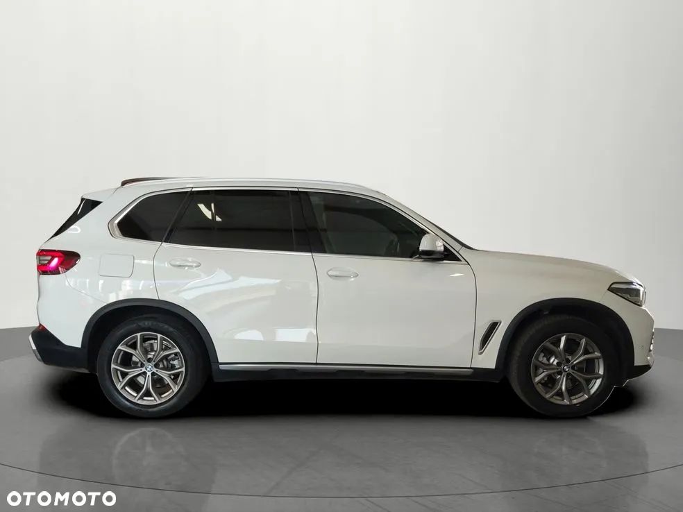 BMW X5 xDrive25d xLine - 5