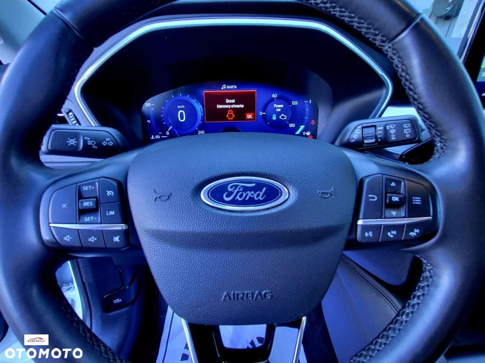 Ford Kuga - 11