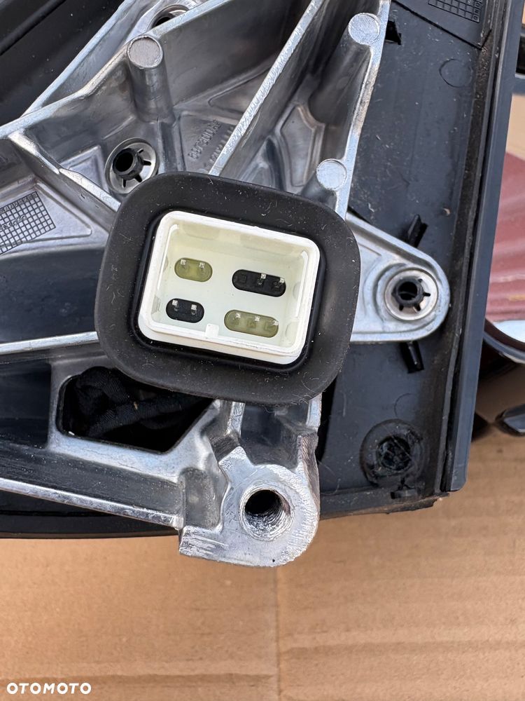 Lusterko prawe X4 G02, 9pin Kamera - 4