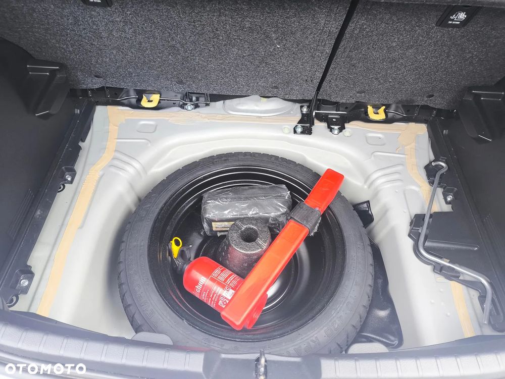 Toyota Yaris 1.5 Active - 21