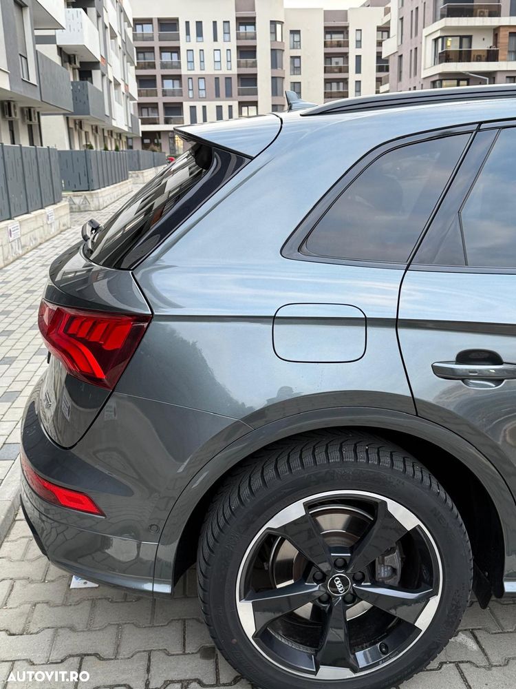Audi Q5 2.0 40 TDI quattro S tronic Sport - 4