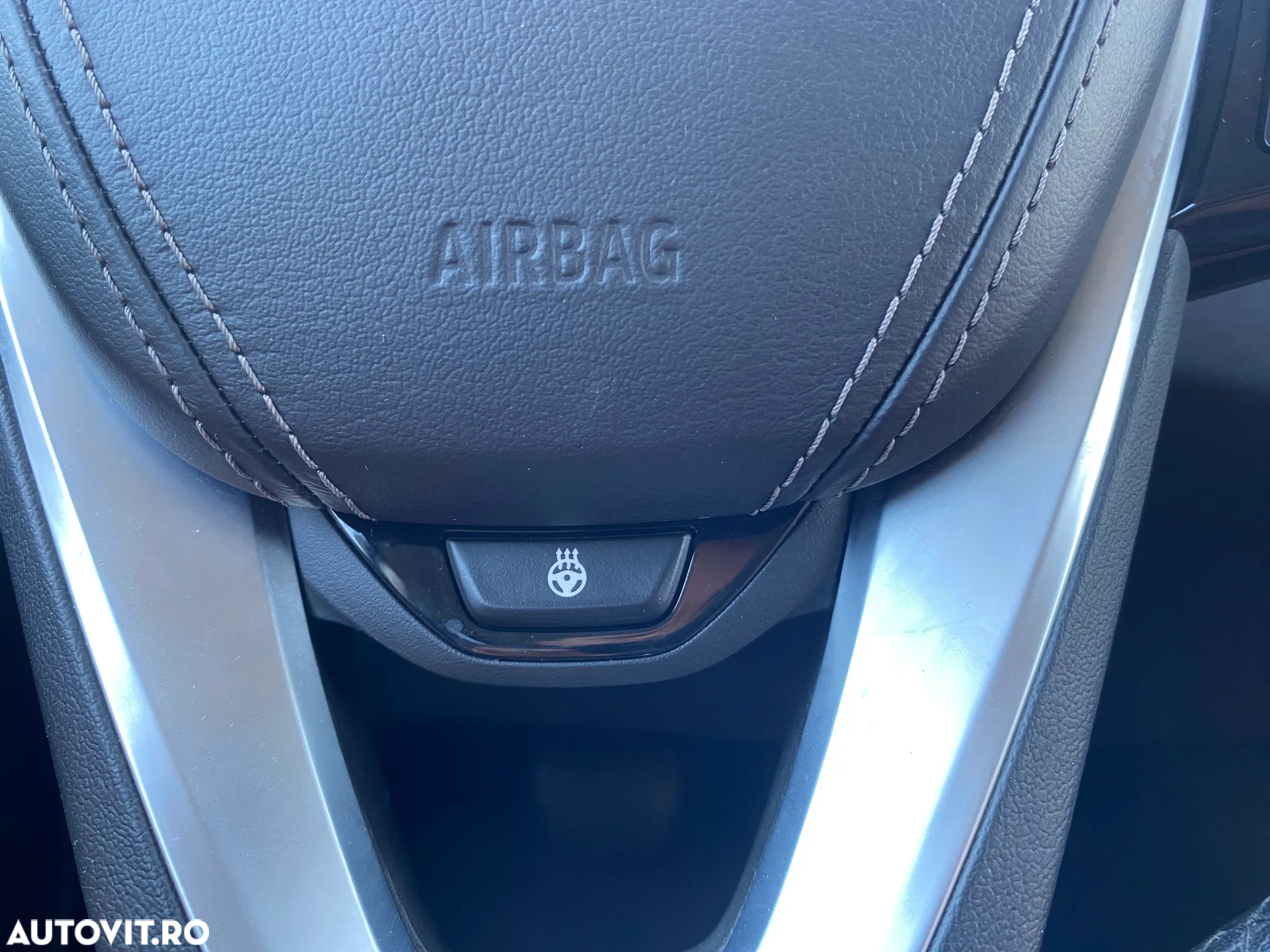 BMW Seria 5 518d AT MHEV - 14