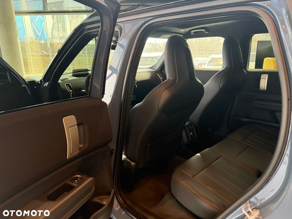 MINI Countryman C Favoured Trim - 16