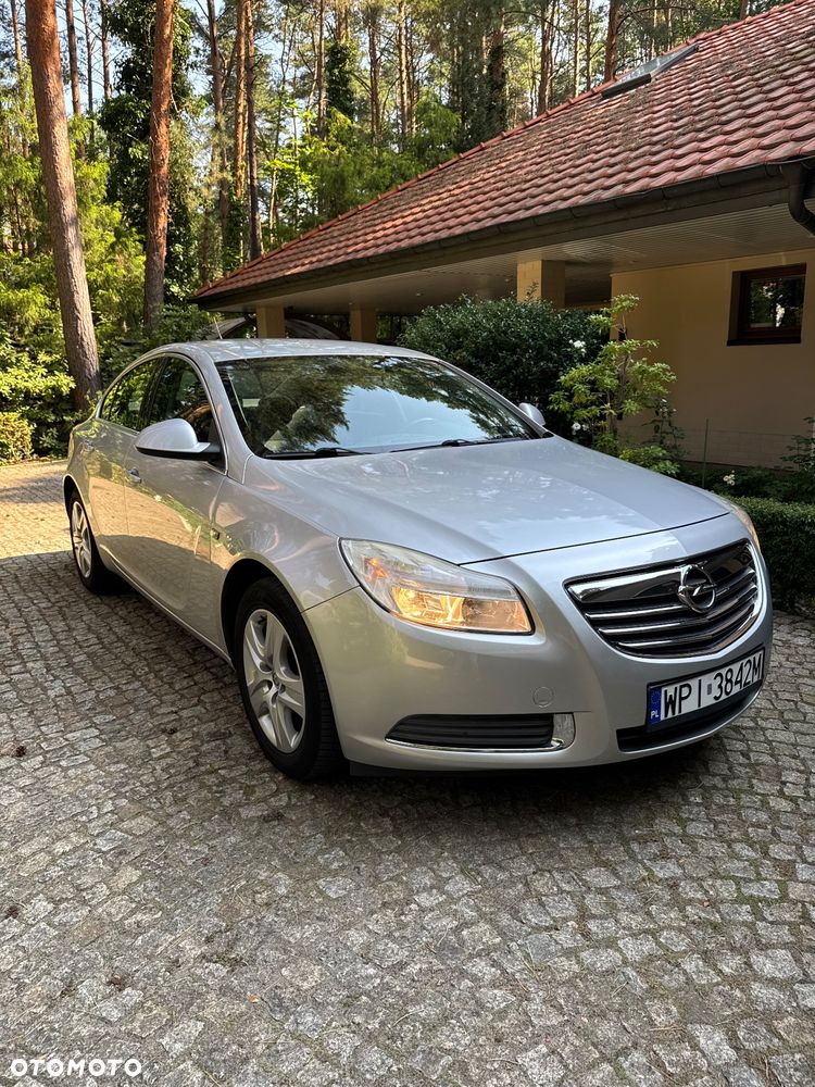 Opel Insignia 1.6 Edition - 1