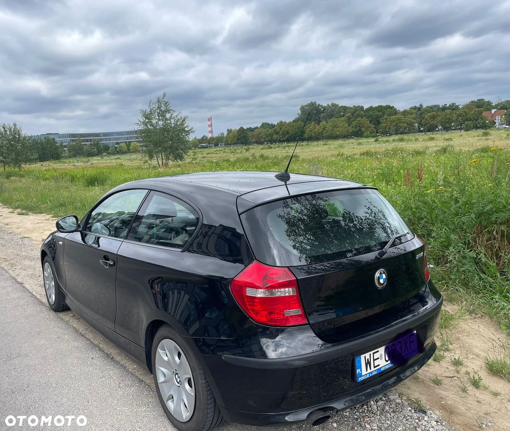 BMW Seria 1 116i - 3