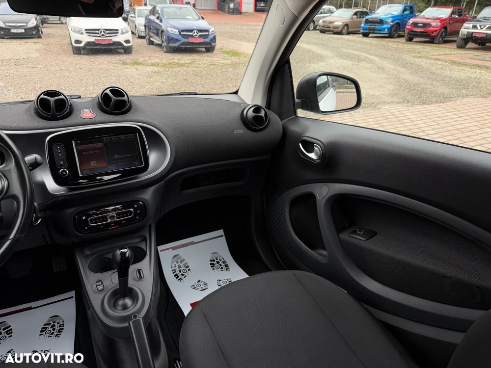 Smart Fortwo EQ - 21