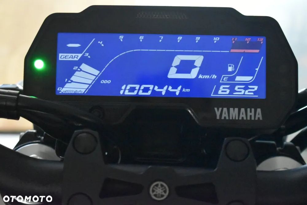 Yamaha MT - 40