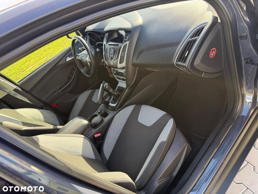 Ford Focus - 18