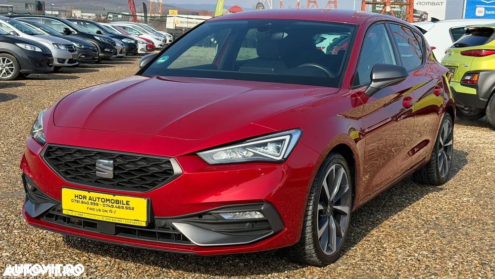 Seat Leon 1.5 eTSI OPF DSG FR Black Edition - 2