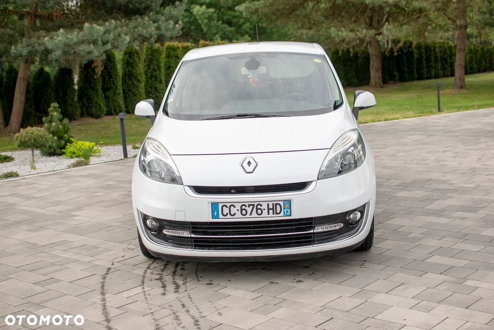 Renault Grand Scenic - 9