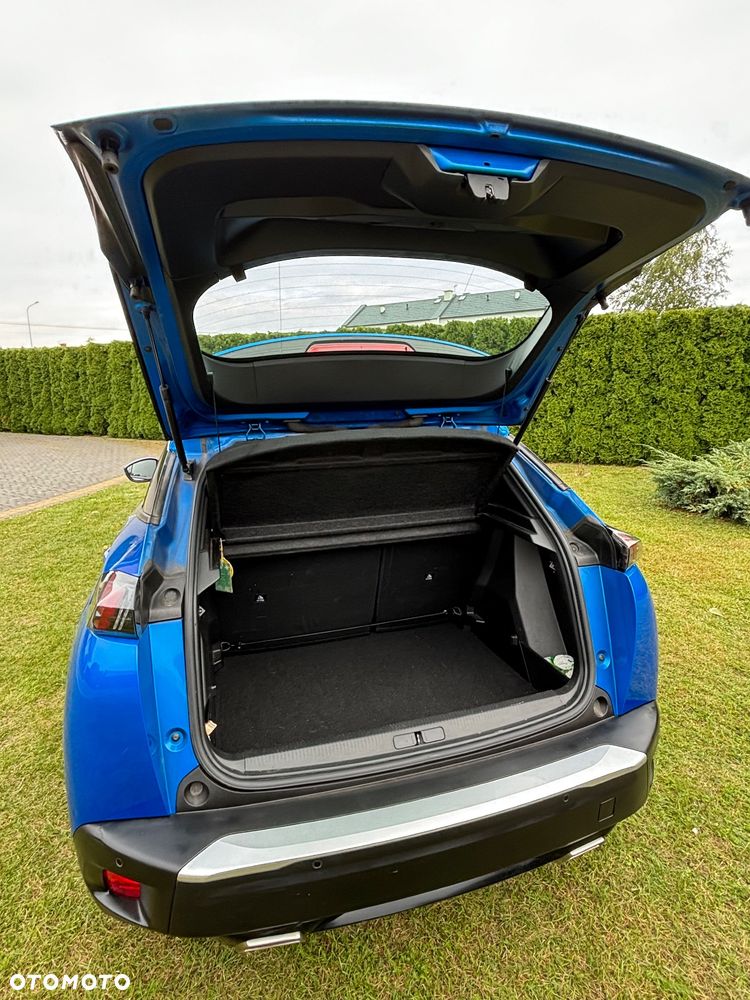 Peugeot 2008 1.2 PureTech Allure S&S EAT8 - 11