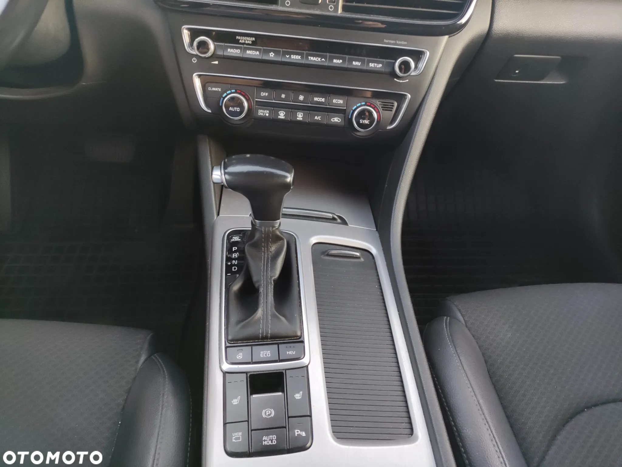 Kia Optima Plug-in Hybrid - 25