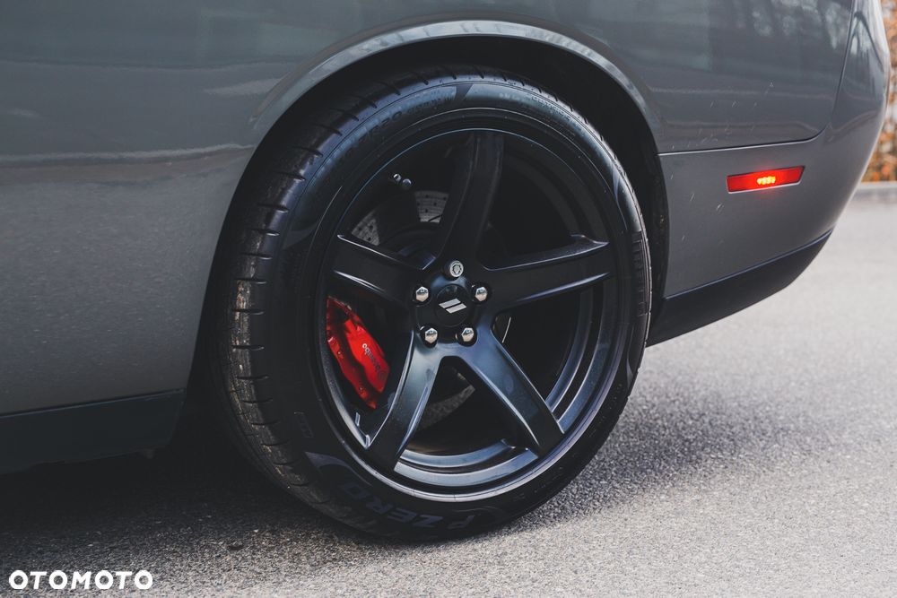 Dodge Challenger 5.7 R/T - 14