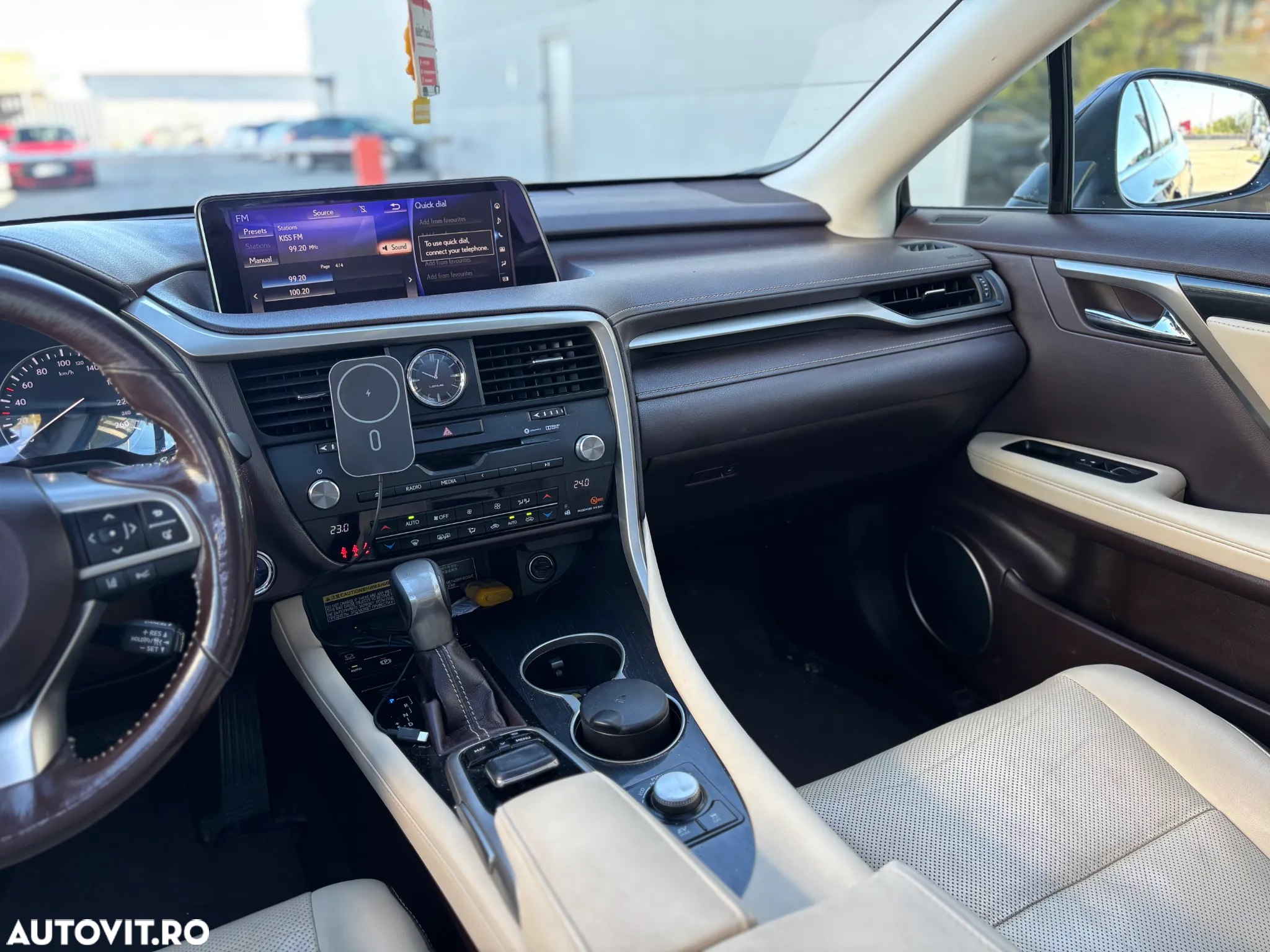 Lexus Seria RX - 16