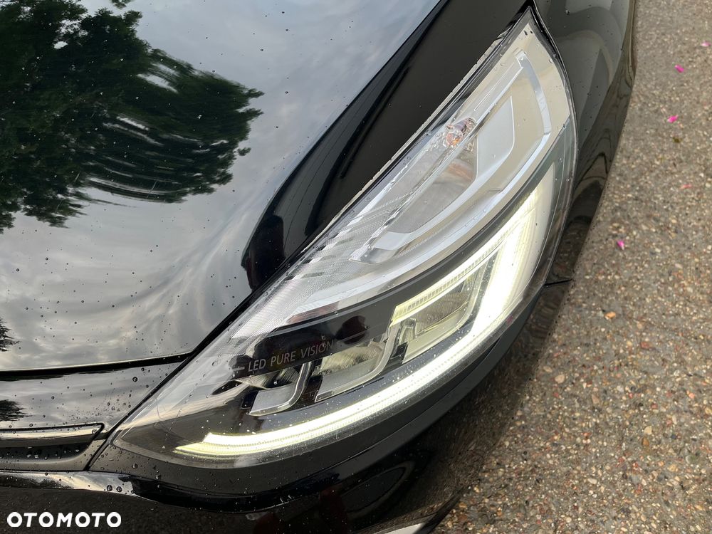 Renault Clio 1.6 R.S.Trophy 220 EDC - 9