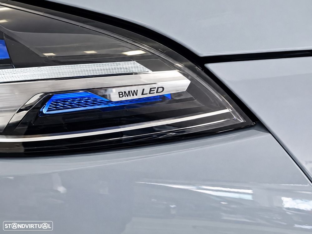 BMW 120 d Pack Desportivo M - 12