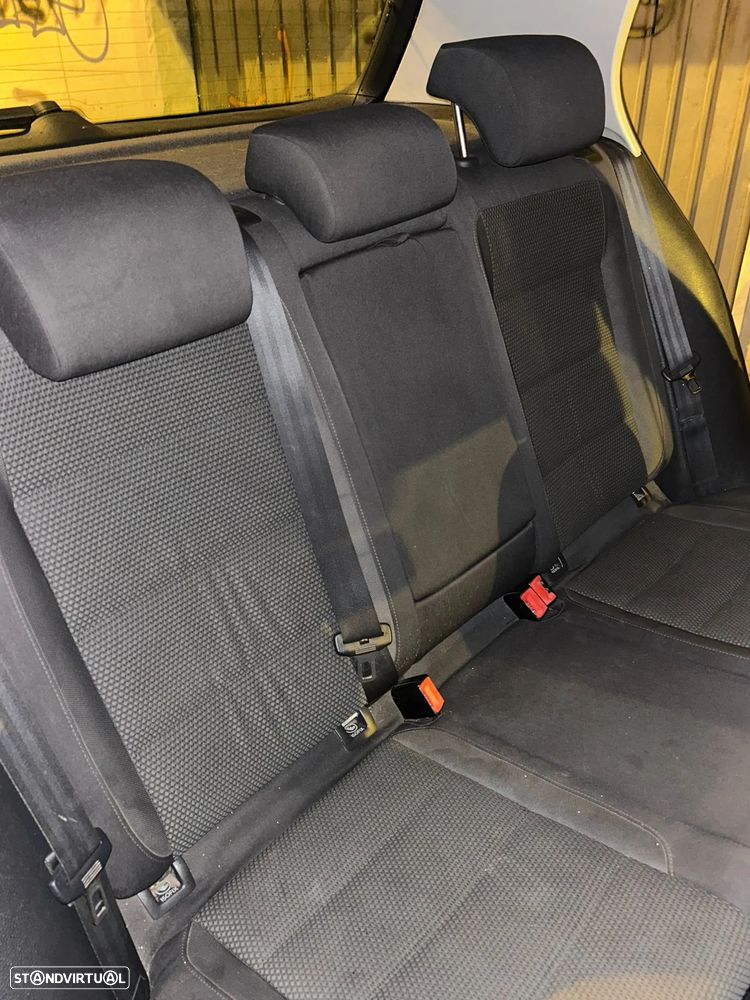 VW Golf - 2