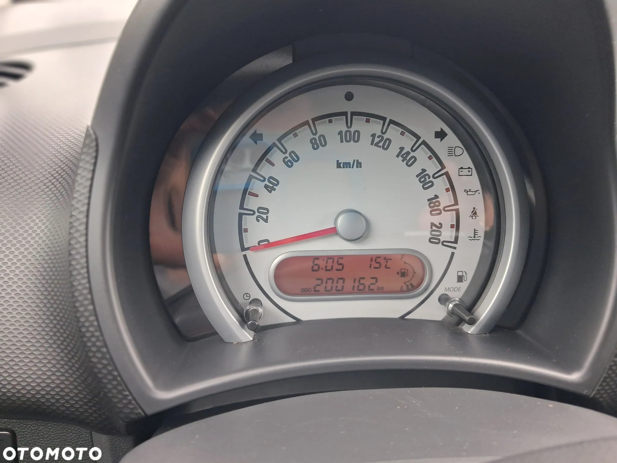 Opel Agila - 8