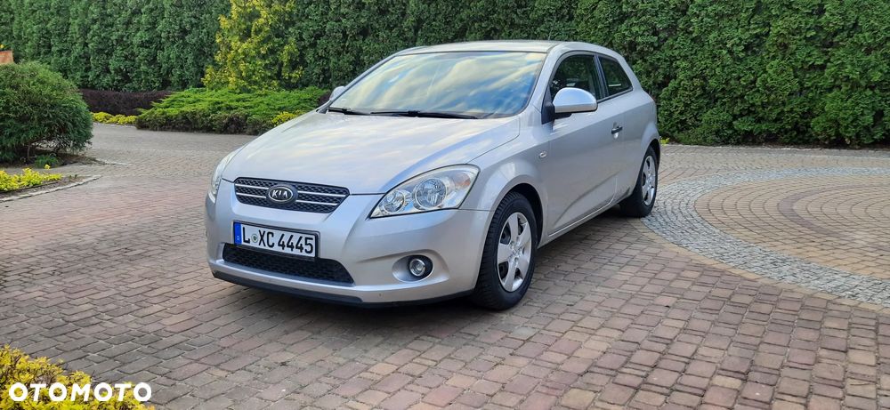 Kia Ceed - 2