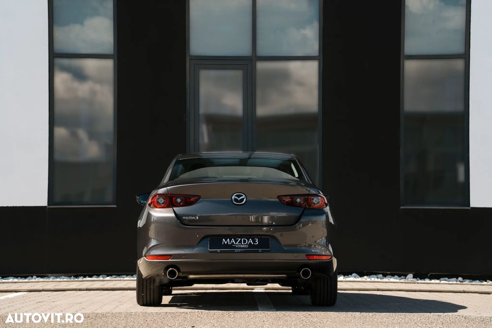 Mazda 3 e-Skyactiv X186 AT MHEV Exclusive-Line - 28
