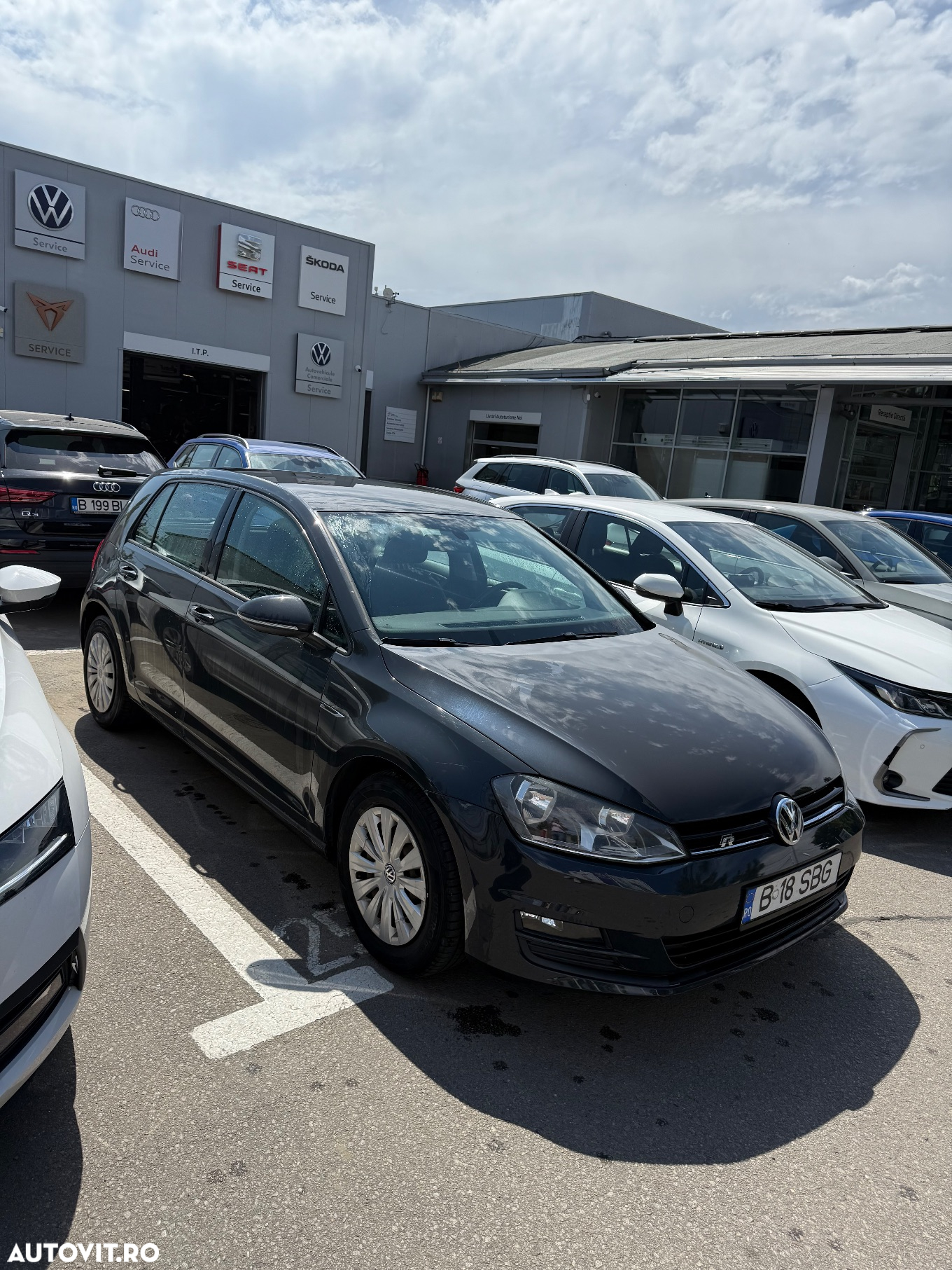 Volkswagen Golf 1.6 TDI DPF BMT Trendline - 3