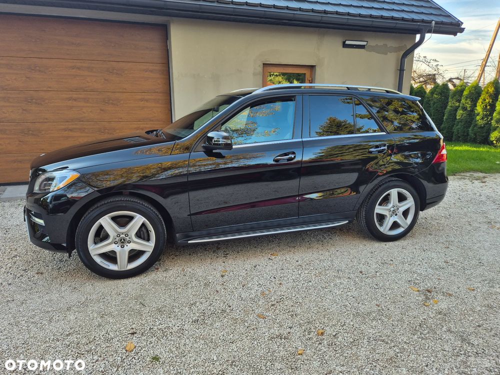 Mercedes-Benz ML 350 4MATIC (BlueEFFICIENCY) 7G-TRONIC - 26