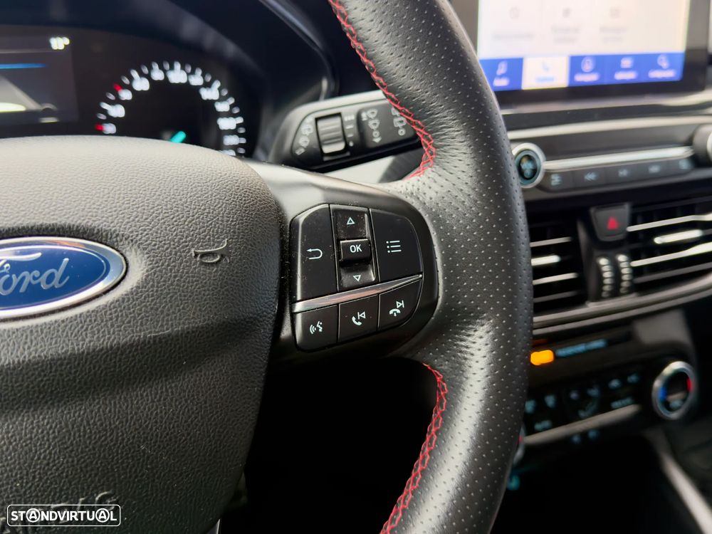 Ford Focus SW 1.5 TDCi ST-Line - 11
