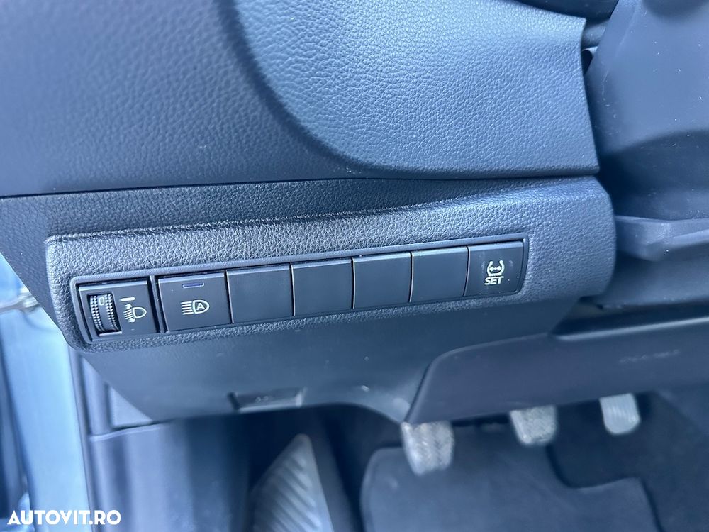 Toyota Corolla Sedan 1.6 Business - 11