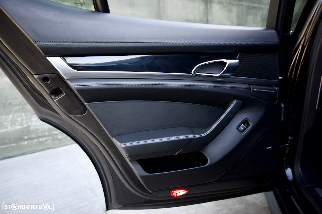 Porsche Panamera S Hybrid - 25