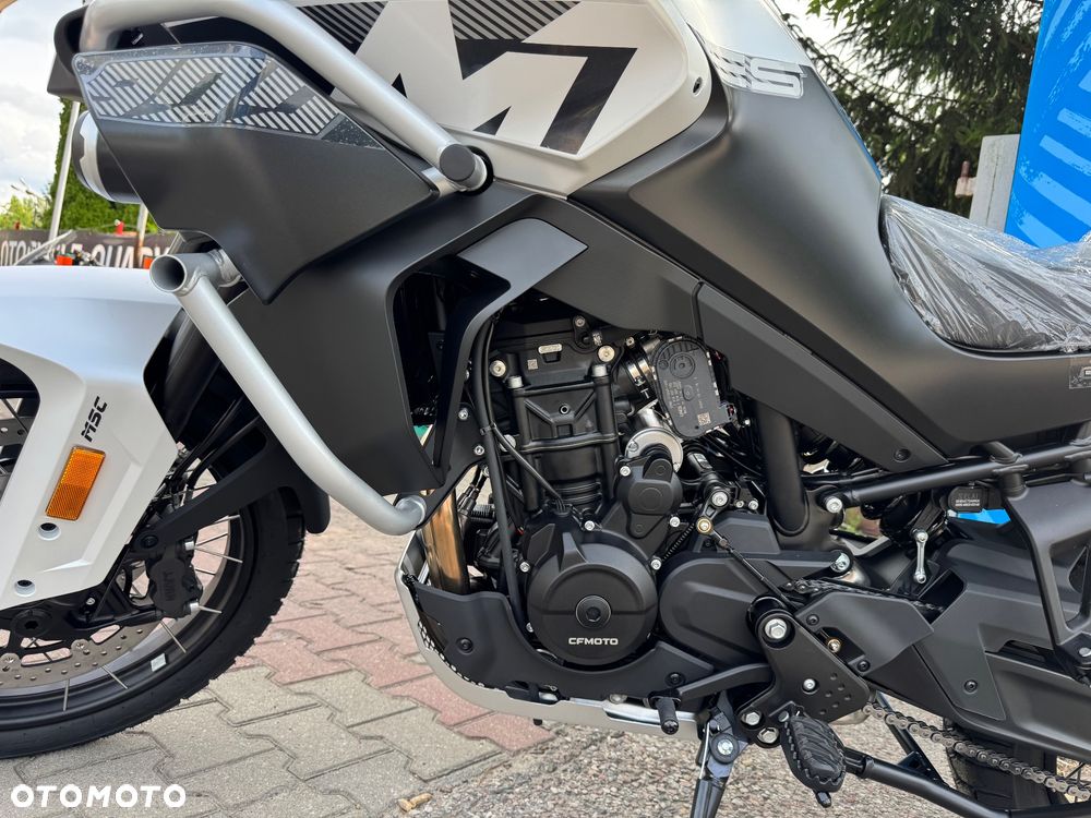 CFMoto 800MT Explore - 13
