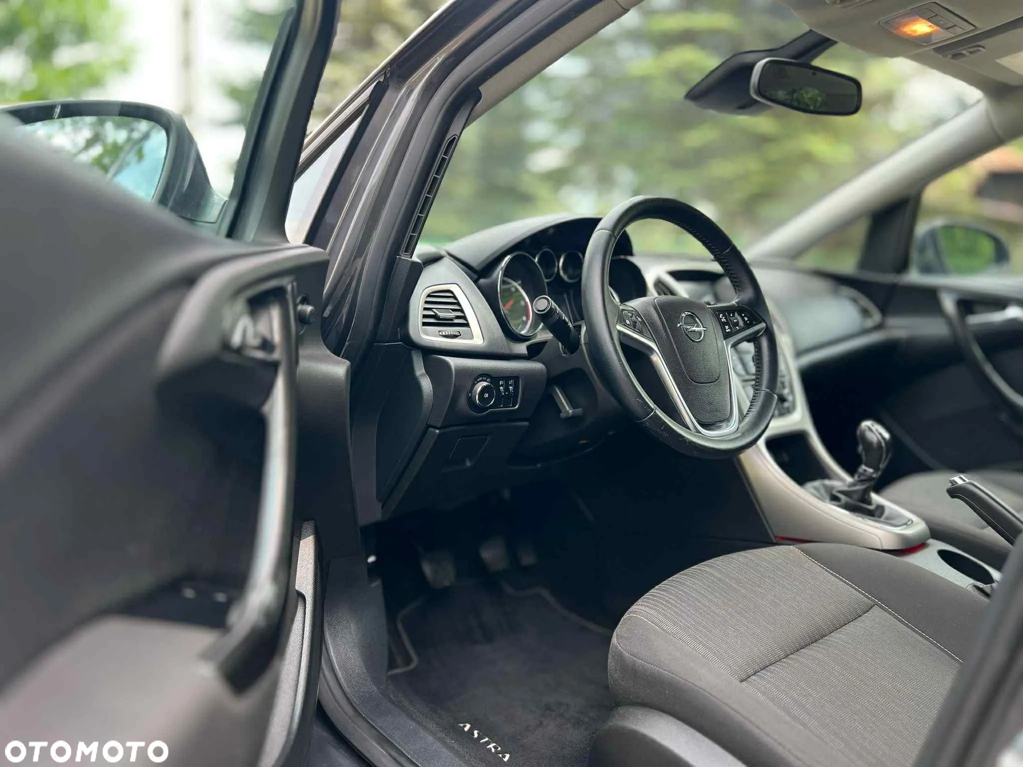 Opel Astra - 4